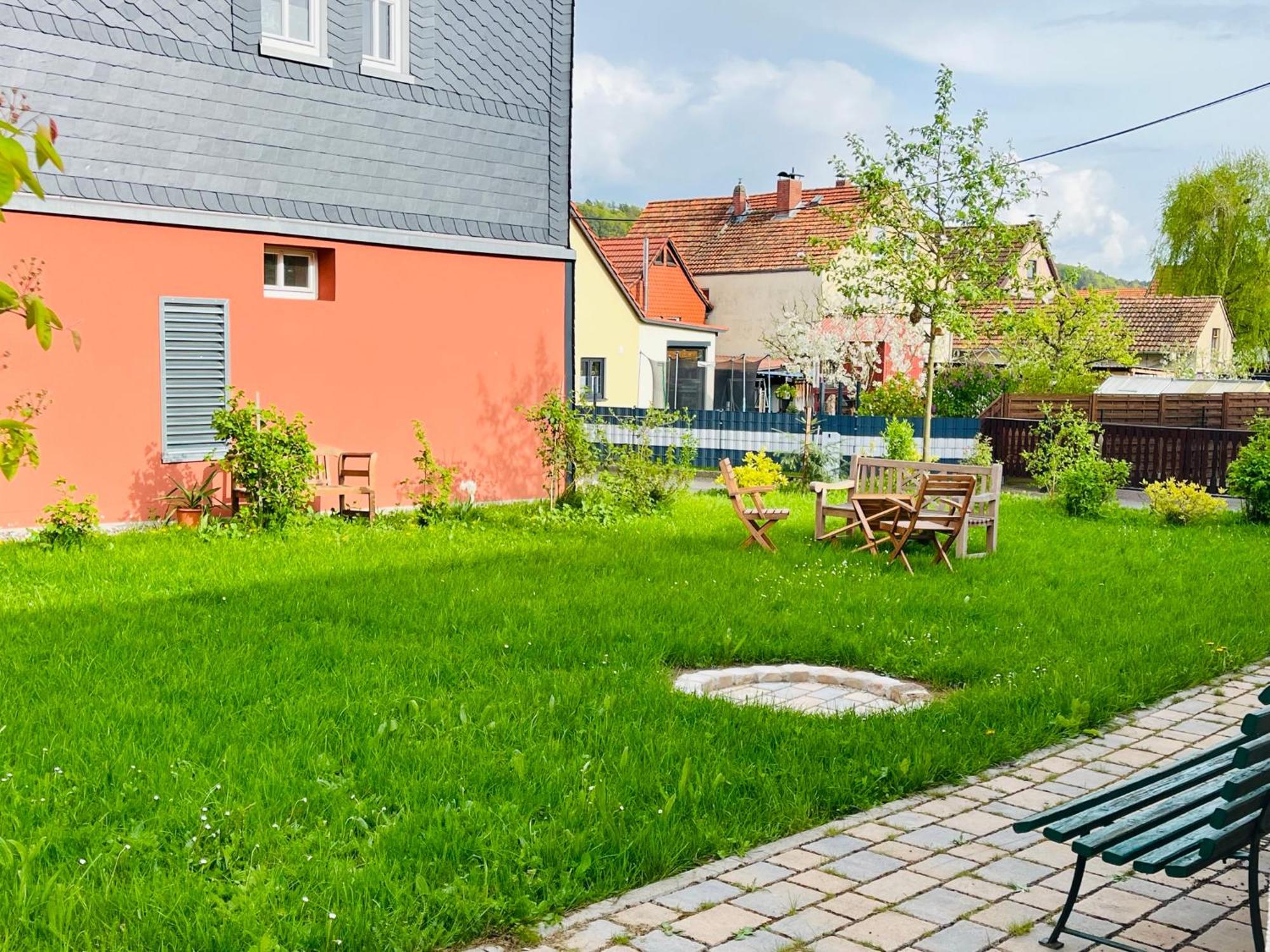 Hotel Altes Pfarrhaus Neustädt Neustadt  Exterior foto